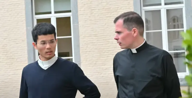Entre joie et stress, Antoine-Marie et Justin se préparent à l’ordination sacerdotale