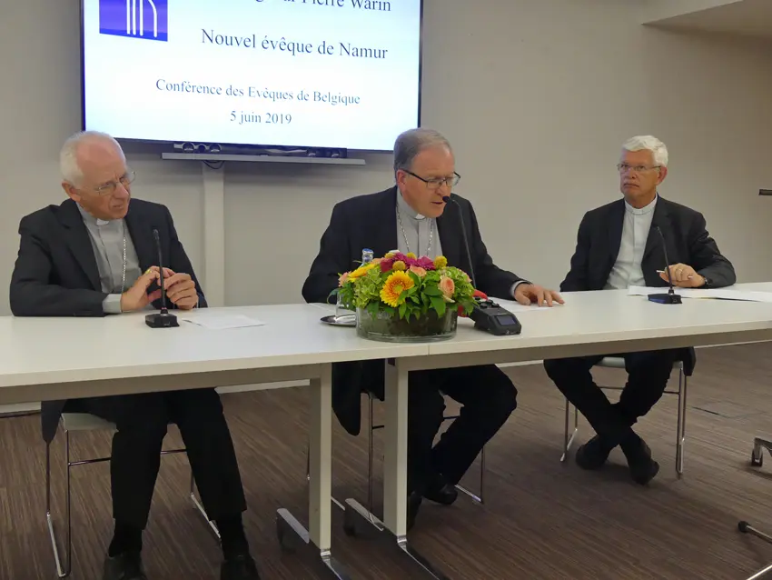 Le cardinal De Kesel en parlant de Mgr Warin : « C’est un homme d’écoute et très humain »