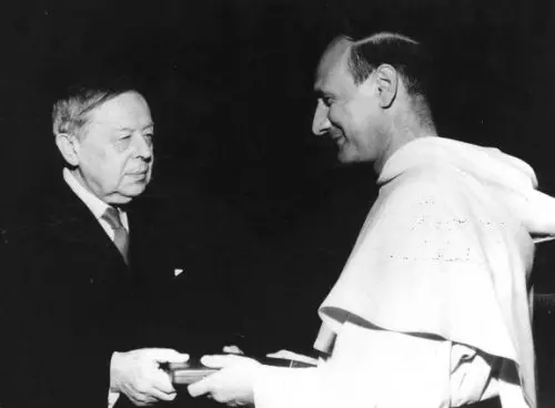 Les archives du Père Pire aux Archives de l’Etat à Namur