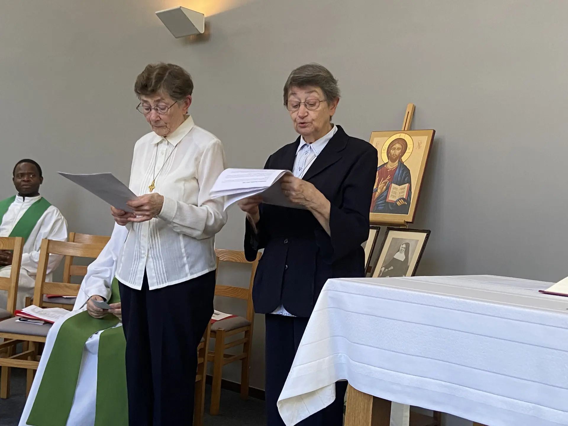 Les deux dernières religieuses de Ave-et-Auffe prennent leur retraite
