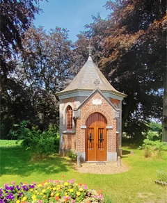 L’église Saint-Martin et la chapelle de Montserrat à Onoz