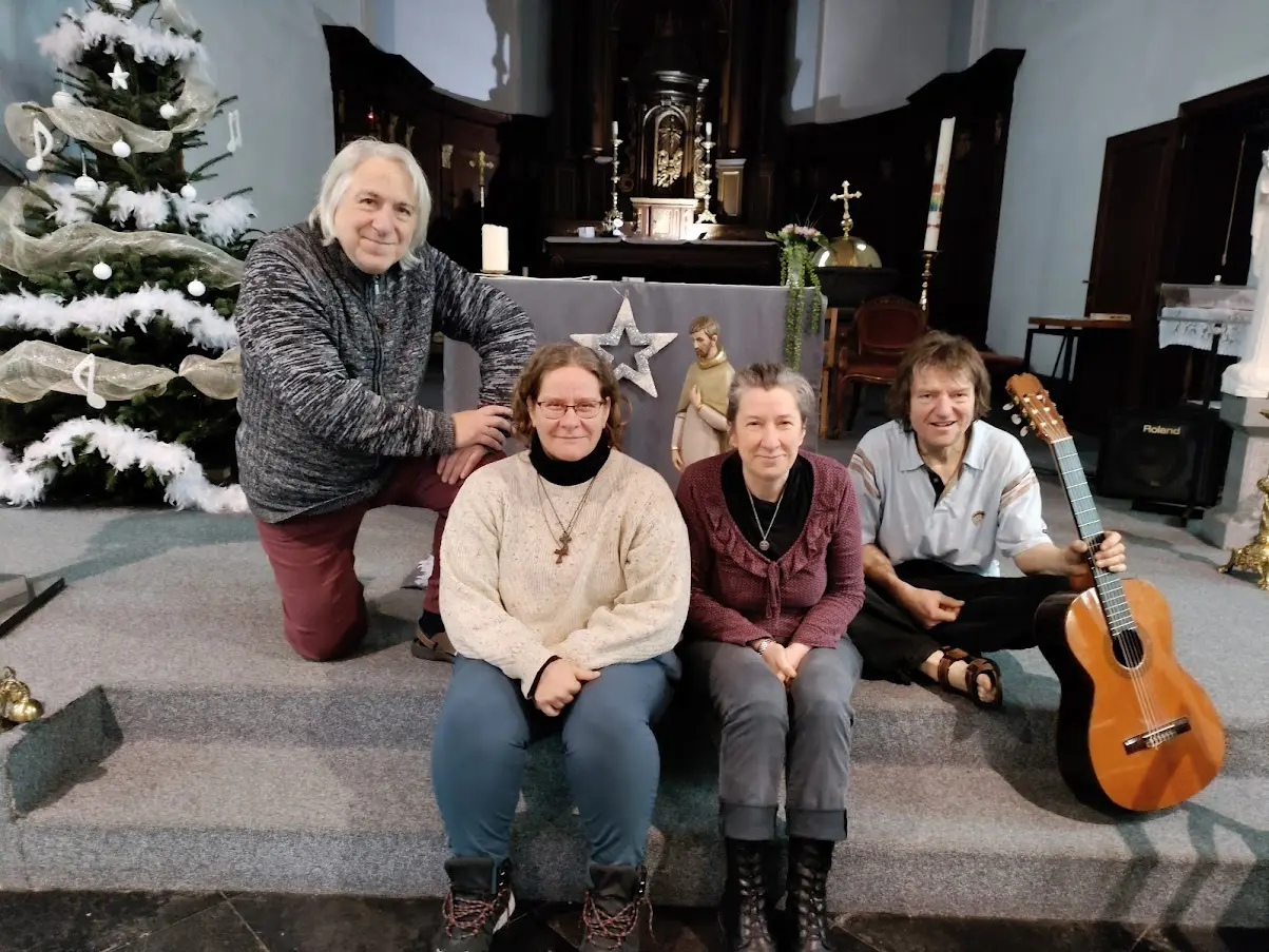 Des troubadours de l’amour du Christ sur la scène