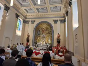 Eucharistie présidée par Mgr Terlinden