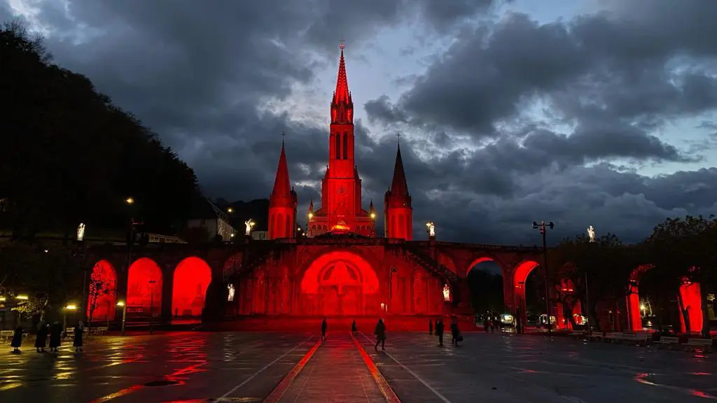 Soutenir les chrétiens persécutés : Mgr Terlinden à Louvain pour une veillée de prière