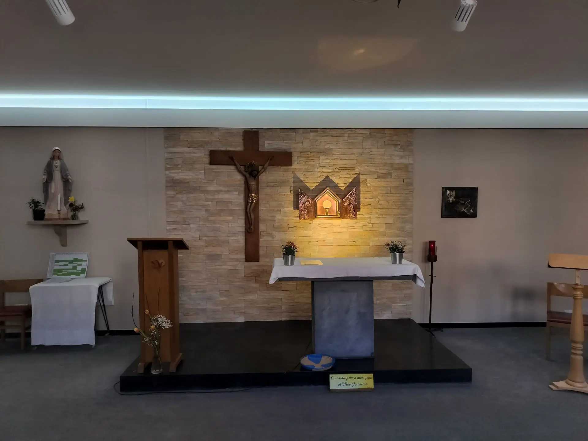 Collégiale de Ciney : une chapelle restaurée dédiée à l’adoration du Seigneur