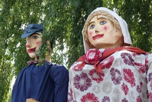Baptême des six « petits » géants à Marbehan