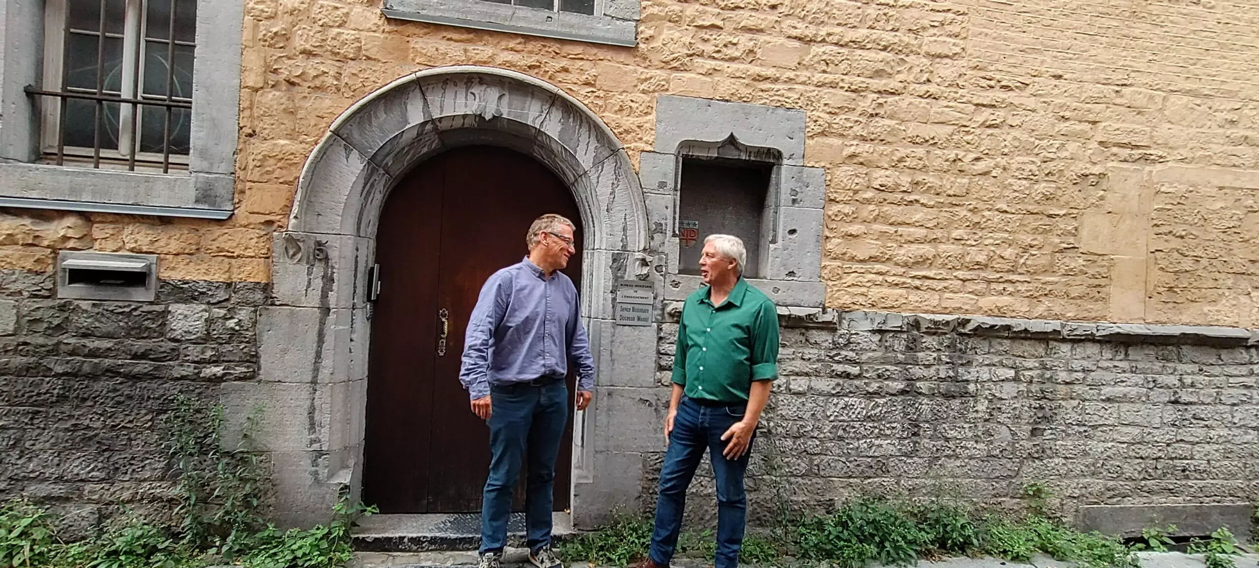 Un relais en douceur pour l’enseignement diocésain : Yannic Pieltain passe le flambeau à Olivier Biset